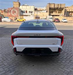 كيا K4